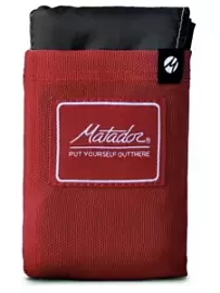 Фото товара «Покрывало большое Matador Pocket Blanket 3.0 с красным чехлом (MATL4001R)»